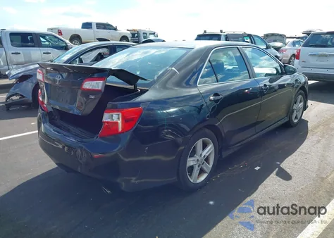 2012 Toyota Camry Se z USA, uszkodzony, nr VIN 4T1BF1FK4CU044906